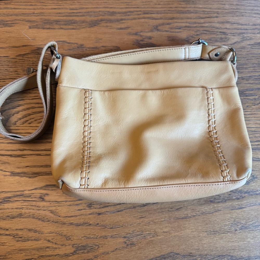 The Sak Mustard/tan  Crossbody Bag‎ shoulder leather purse Vintage style